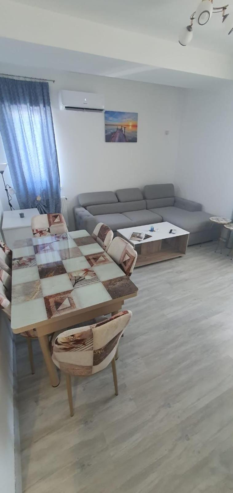 Apartament Apolonium *